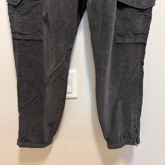 Sanctuary Grey Corduroy Cargo Jogger Pants Ankle Zipper Size Medium - Picture 11 of 11